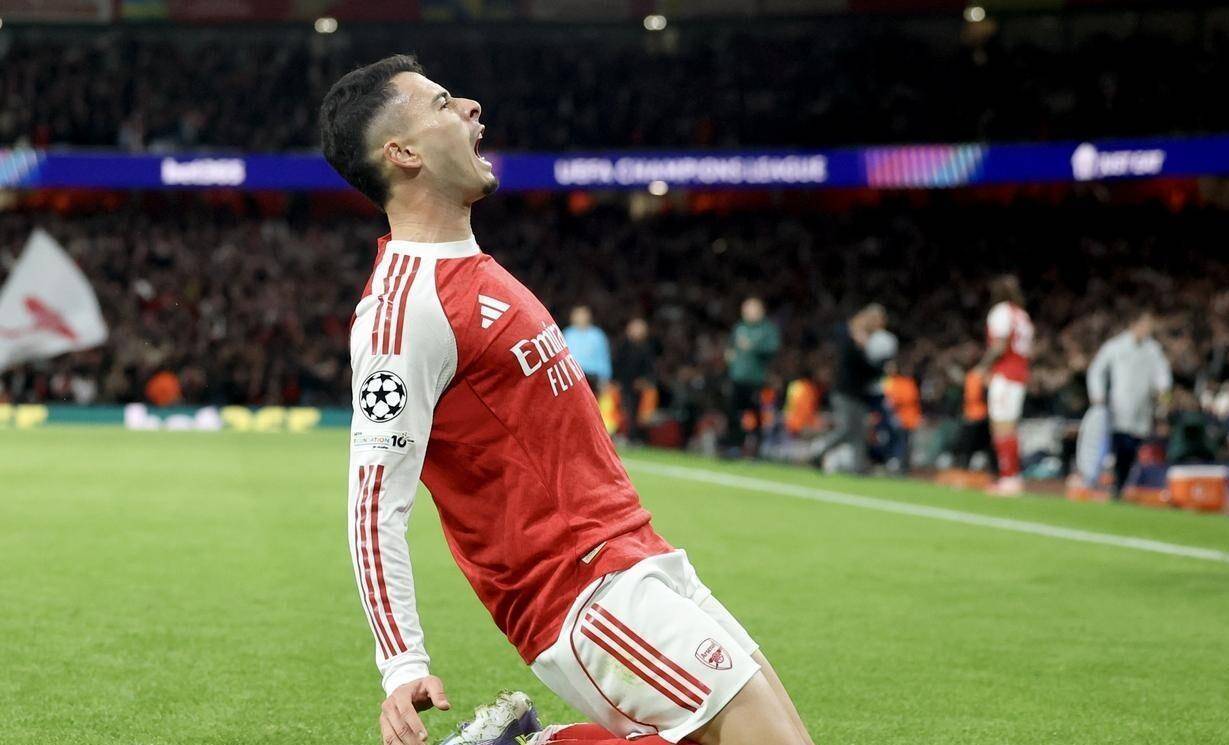 PG电子-窗口期德国杯焦点战，埃因霍温远射贴柱，引发热议，球队文化再被提及-PG电子